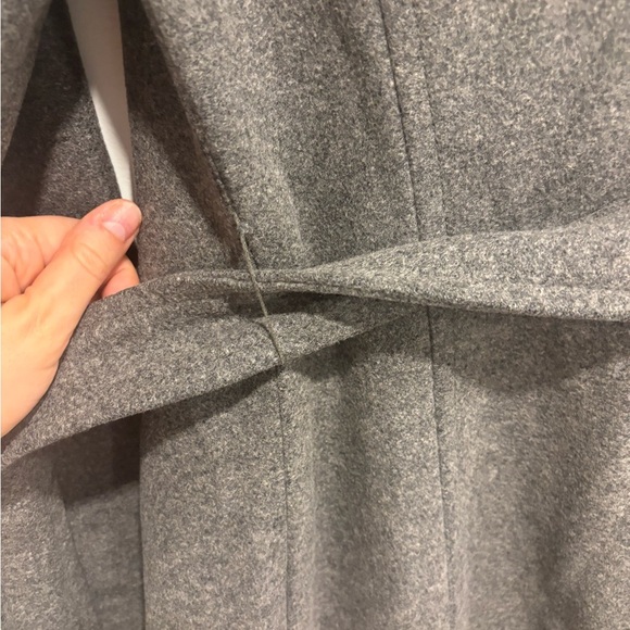 Aritzia Babaton Charcoal Gray Coat - Picture 11 of 17